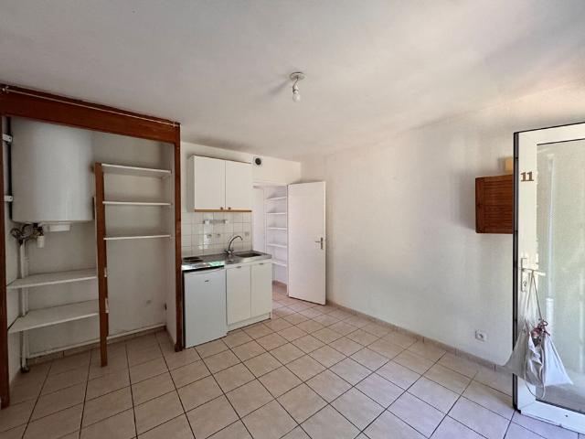 Location appartement 1 pièce, 25.00m², Amiens