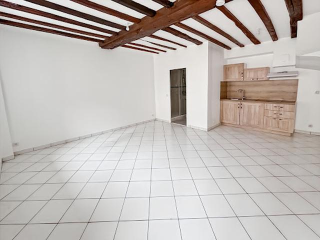 Location Appartement 1 pièce 25.1 m2 Mennecy