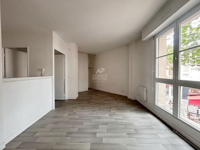 Location Appartement 1 pièce 25.1 m2 Poissy