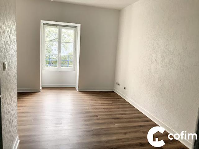 Location Appartement 1 pièce 25.42 m2 Pau