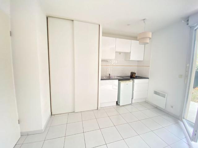 Location Appartement 1 pièce 25m²