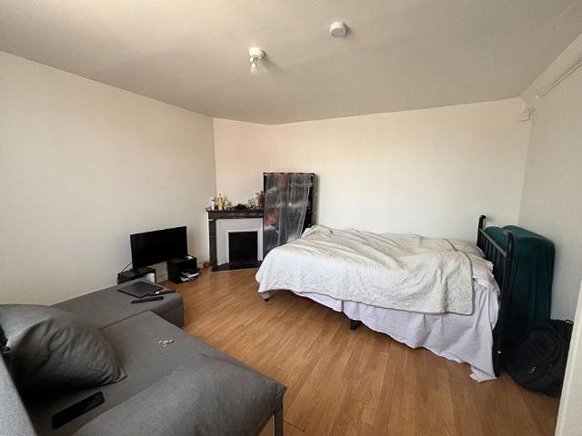 Location Appartement 1 pièce 25m²