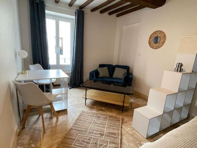 Location Appartement 1 pièce 25m²