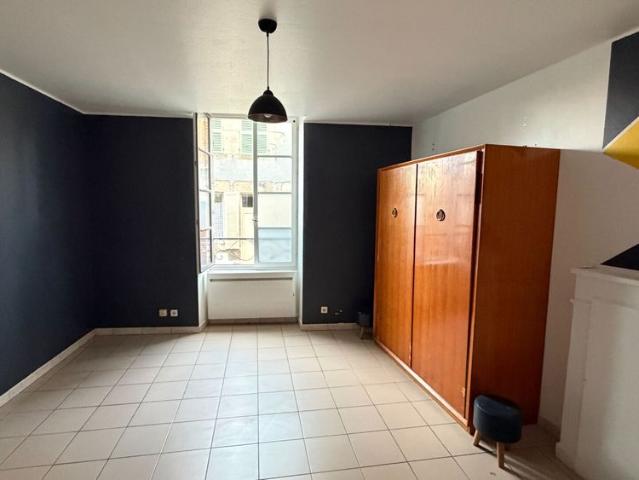 Location Appartement 1 pièce 25m²