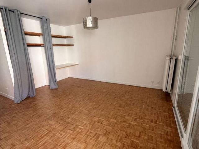 Location Appartement 1 pièce 25m²