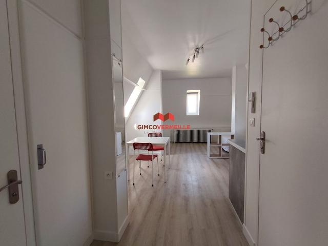 Location Appartement 1 pièce 25m²