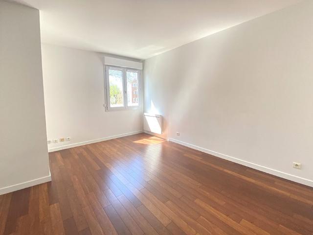 Location Appartement 1 pièce 25m²