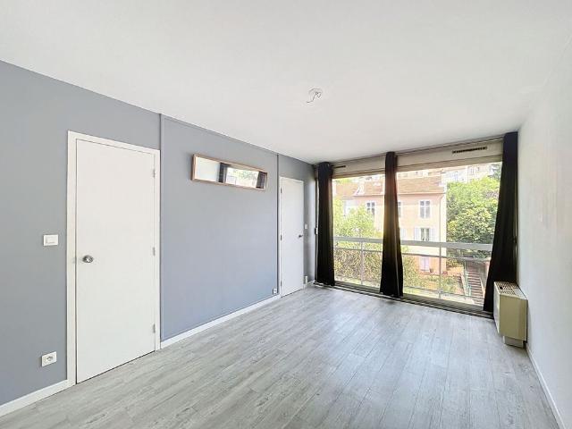Location Appartement 1 pièce 25m²