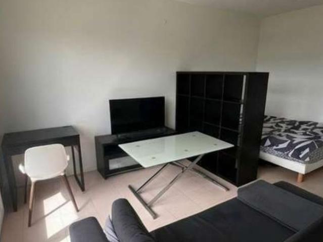 Location Appartement 1 pièce 25m²