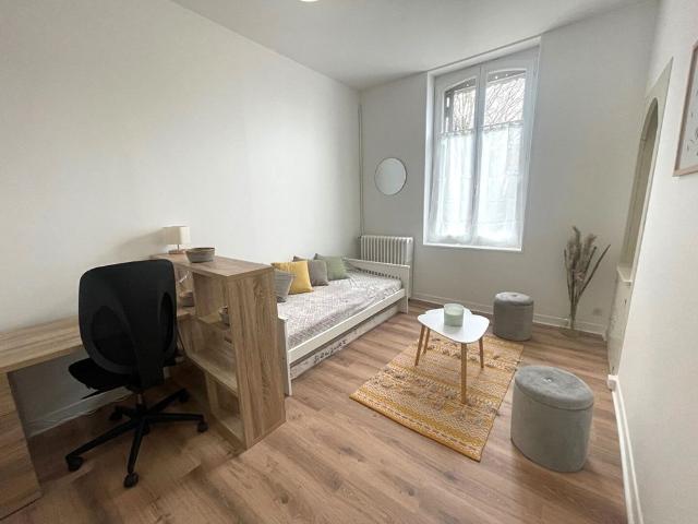 Location Appartement 1 pièce 25m²