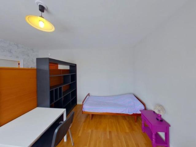 Location Appartement 1 pièce 25m² TOURS 37000