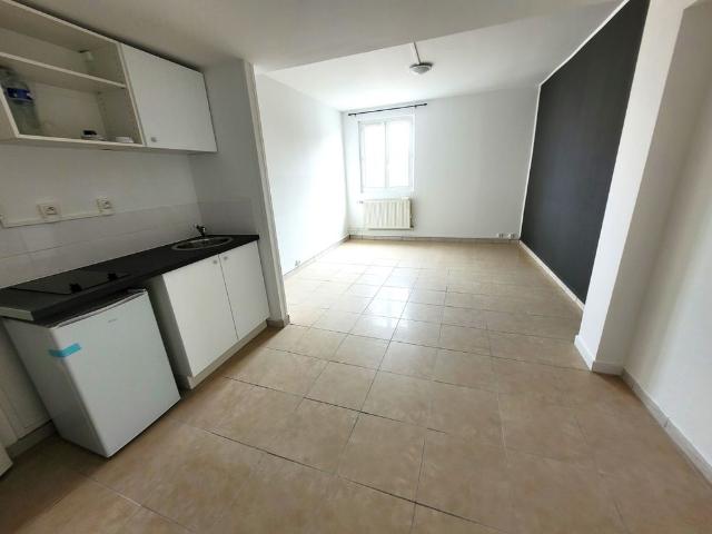 Location Appartement 1 pièce 25m² CALAIS 62100
