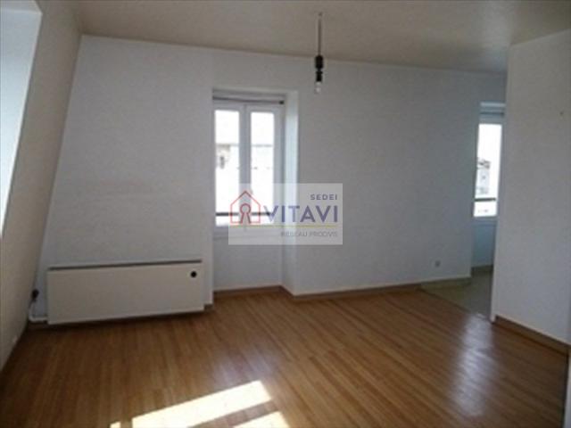 Location Appartement 1 pièce 25m² COMPIEGNE 60200