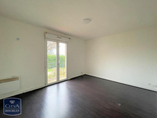 Location Appartement 1 pièce 25m² COUTRAS 33230