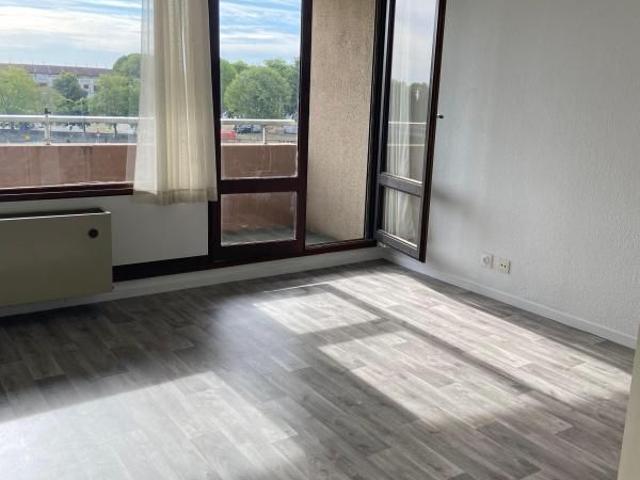 Location Appartement 1 pièce 25m² DAX 40100