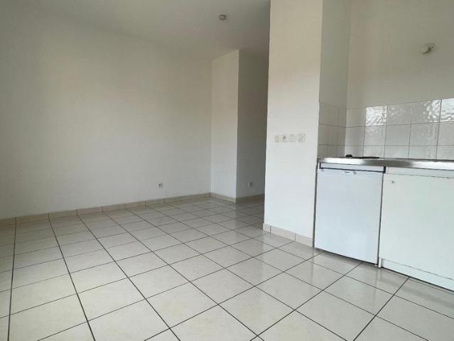 Location Appartement 1 pièce 25m² DIJON 21000