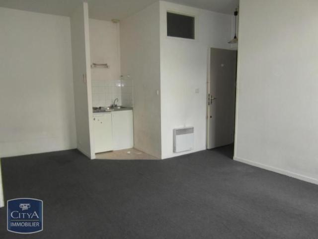 Location Appartement 1 pièce 25m² LILLE 59000