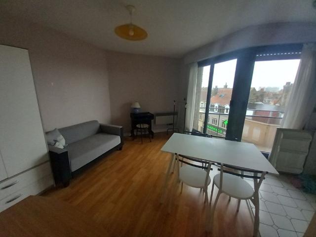 Location Appartement 1 pièce 25m² MALO LES BAINS 59240