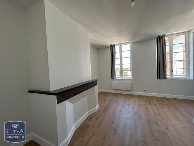 Location Appartement 1 pièce 25m² MONTAUBAN 82000