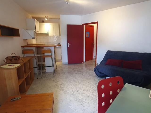 Location Appartement 1 pièce 25m² MONTPELLIER 34000