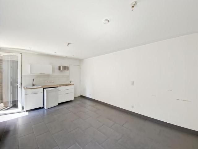 Location Appartement 1 pièce 25m² NANTES 44000