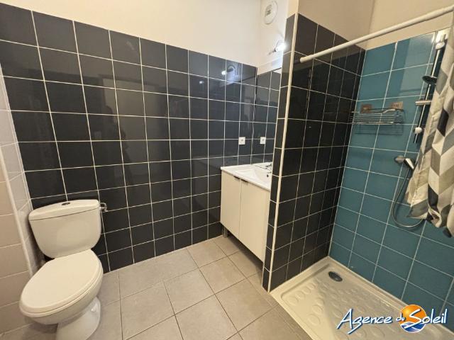 Location Appartement 1 pièce 25m² NARBONNE 11100