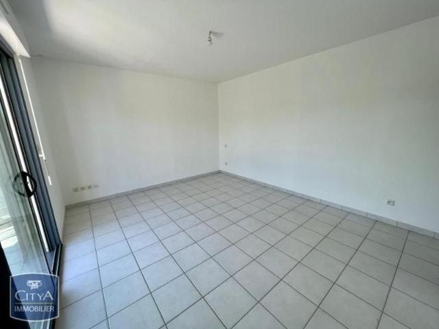 Location Appartement 1 pièce 25m² NIORT 79000