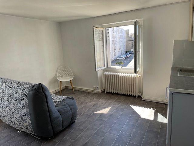 Location Appartement 1 pièce 25m² POITIERS 86000