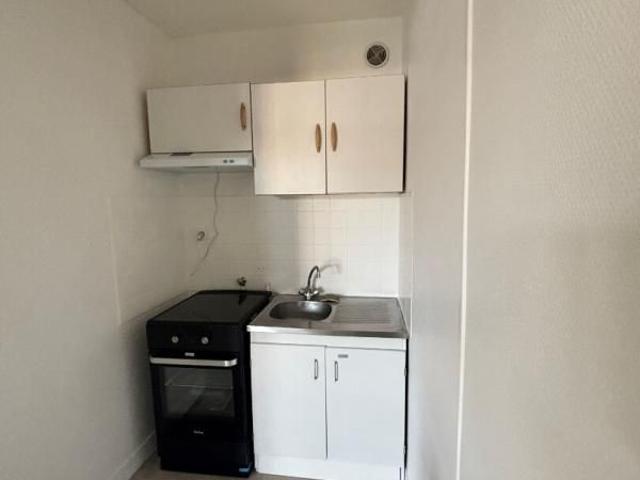 Location Appartement 1 pièce 25m² ST BRIEUC 22000