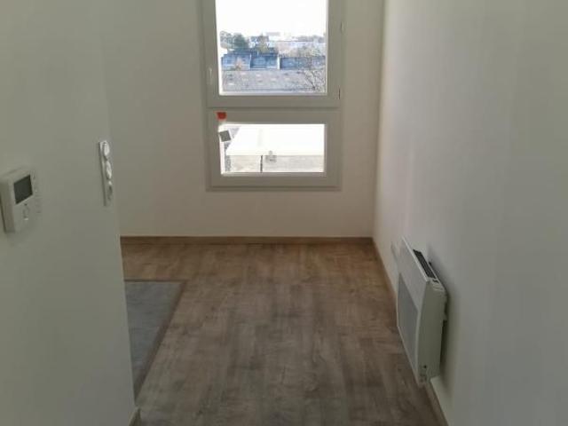 Location Appartement 1 pièce 25m² STE LUCE SUR LOIRE 44980