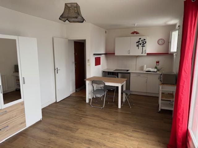 Location Appartement 1 pièce 26 m2 Montmorillon