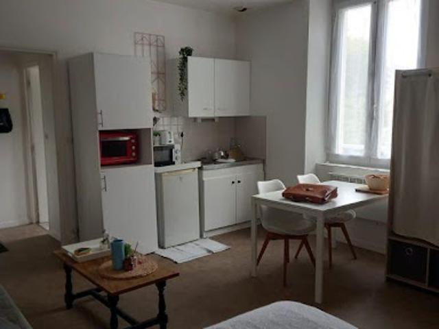Location Appartement 1 pièce 26 m2 Angers