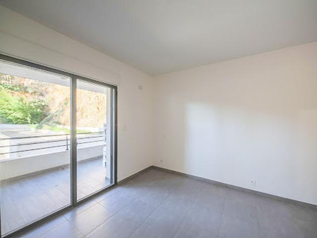 Location Appartement 1 pièce 26 m2 Bastia