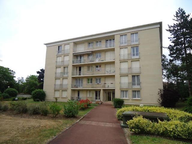 Location Appartement 1 pièce 26 m2 Compiegne