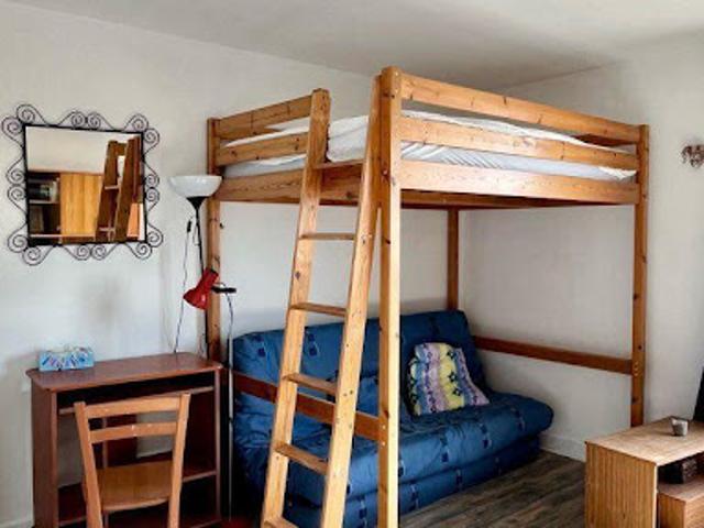 Location Appartement 1 pièce 26 m2 Paris 18ème