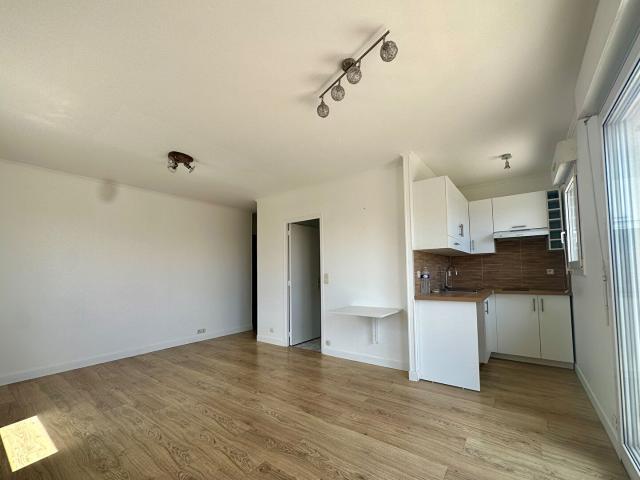 Appartement 1 pièce Savigny sur Orge 26.00m² 680€ à louer