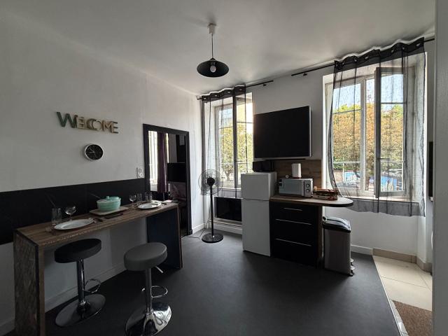 Location appartement 1 pièce, 26.28m², Bourg en Bresse