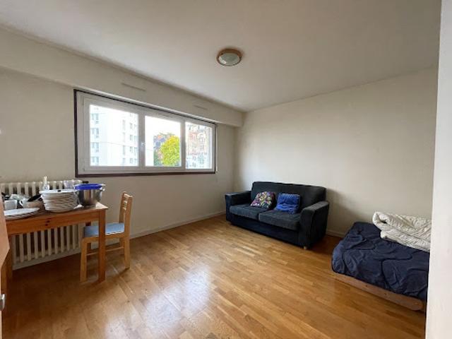 Location Appartement 1 pièce 26.5 m2 Paris 19ème