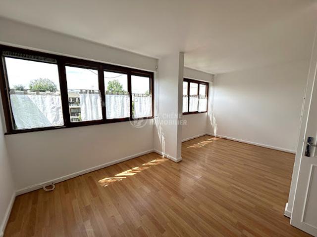 Location Appartement 1 pièce 26.6 m2 Le chesnay