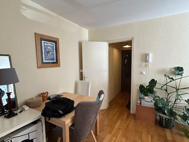 Location Appartement 1 pièce 26.6 m2 Paris 15ème