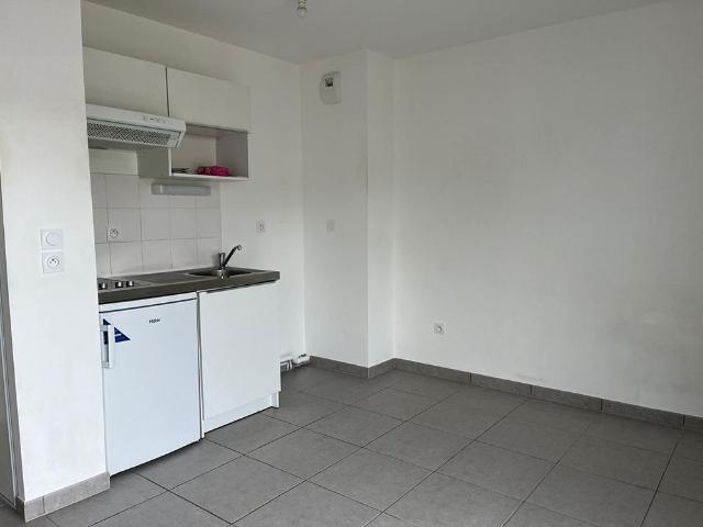 Location appartement 1 pièce, 26.95m², Nantes