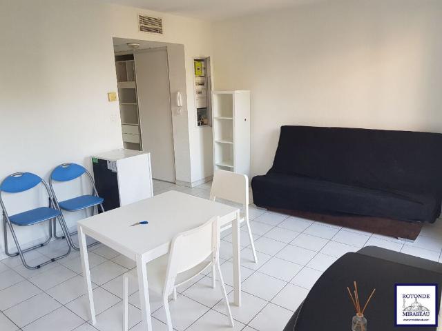 Location Appartement 1 pièce 26m²