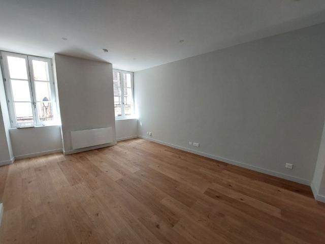 Location Appartement 1 pièce 26m²