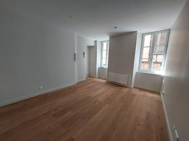 Location Appartement 1 pièce 26m²