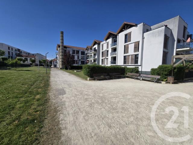 Location Appartement 1 pièce 26m² TROYES 10000