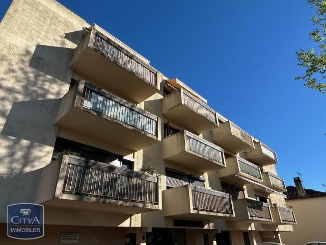Location Appartement 1 pièce 26m² VILLENEUVE SUR LOT 47300