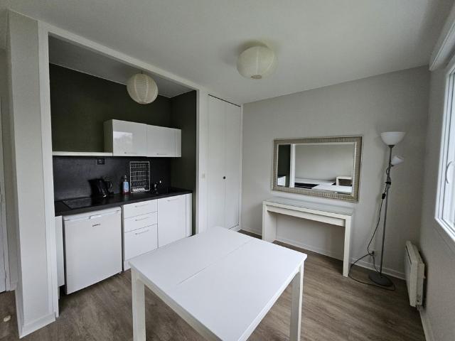 Location Appartement 1 pièce 26m² ANGERS 49000