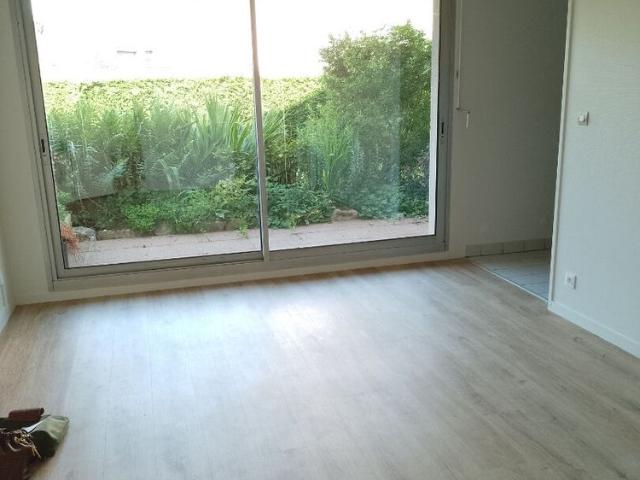 Location Appartement 1 pièce 26m² BOIS GUILLAUME 76230