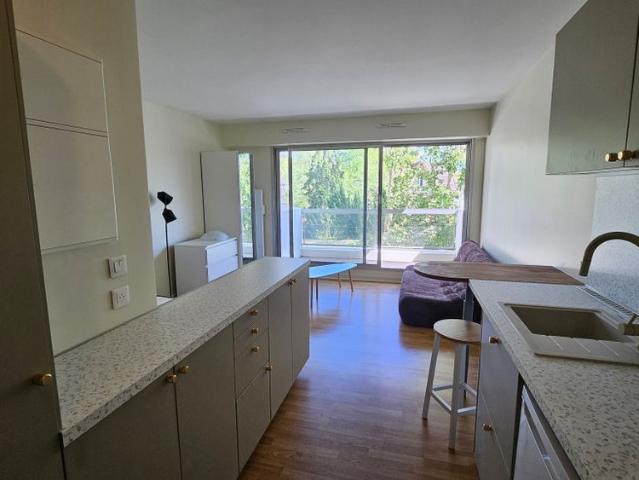 Location Appartement 1 pièce 26m² FONTAINEBLEAU 77300