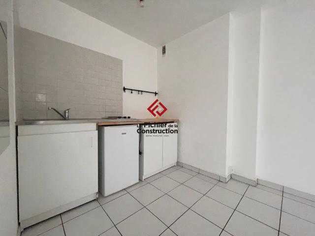 Location Appartement 1 pièce 26m² GRENOBLE 38100